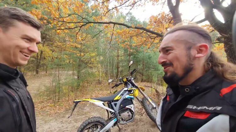 [ID: 1siQpbV9O4M] Youtube Automatic