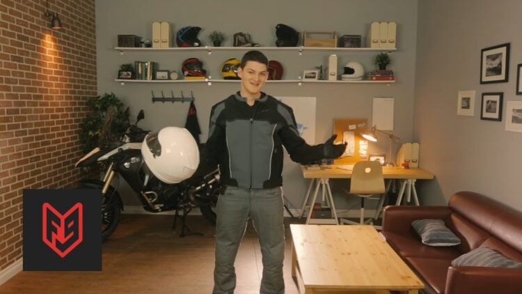 [ID: hLFbUeHPrPc] Youtube Automatic