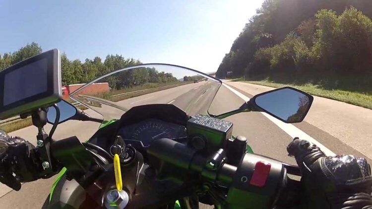 [ID: kZOKFq3DNBA] Youtube Automatic