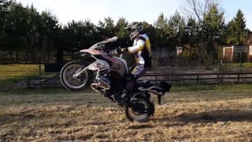 [ID: r3qixv_wcL8] Youtube Automatic