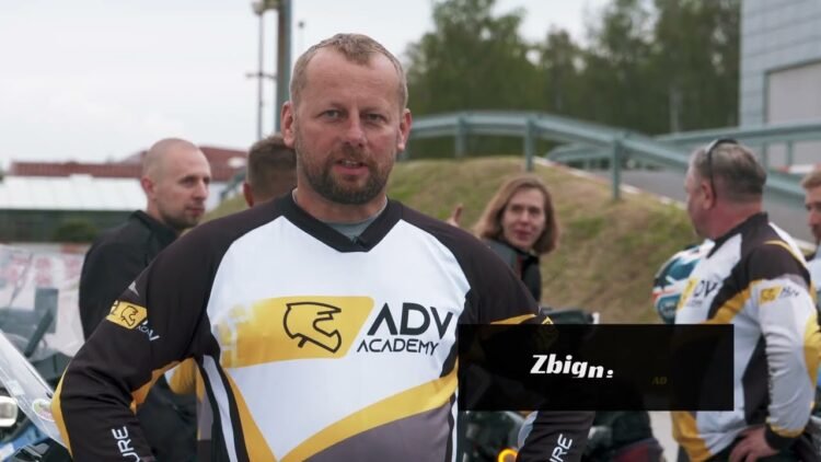 [ID: YmonaF2hM6M] Youtube Automatic